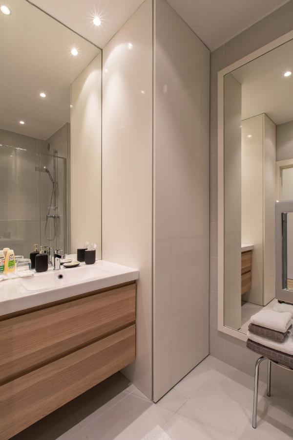 Grand H -F2, Face Vieux- Nice, Terrasse, Ascenseur, Climatisation, Terrace - Nice City Center 外观 照片